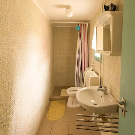 Holiday home Arnyas Vendeghaz, Fuege Balatonboglar