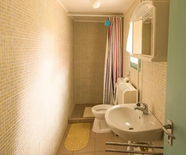 Semesterbostad Arnyas Vendeghaz, Fuege Balatonboglár